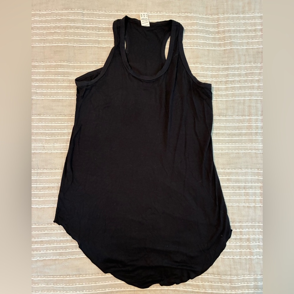 Kate Quinn bamboo tank